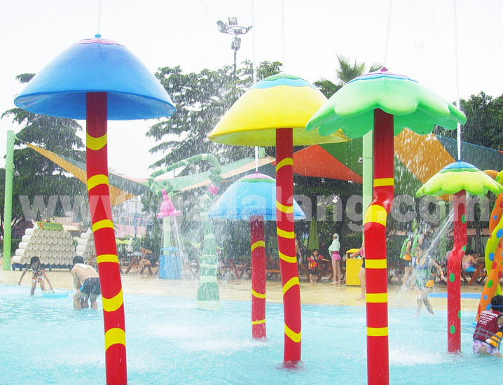 雨伞造型喷水